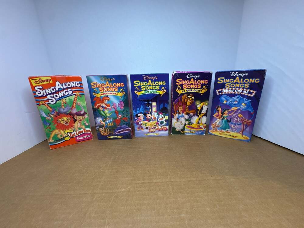 Lot of 5 Disney Sing Along Songs VHS Tapes: Lion King & Vol 6 8 10 11